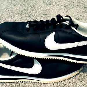 Nike Cortez 72